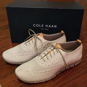 Cole Haan WOMEN'S ZERØGRAND LINED WINGTIP OXFORD W